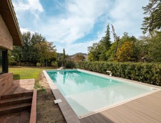 piscine sur un terrain